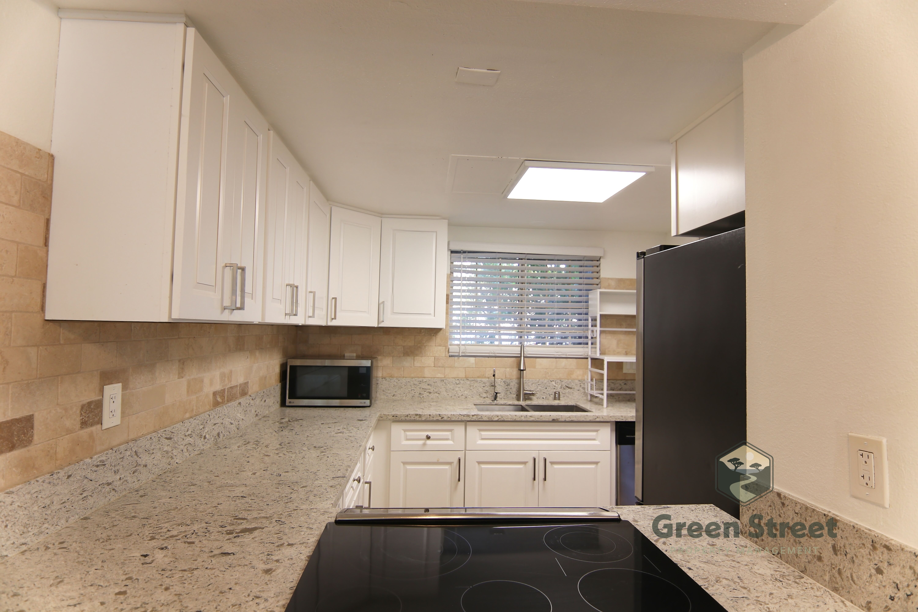4240 Menlo Avenue - 1