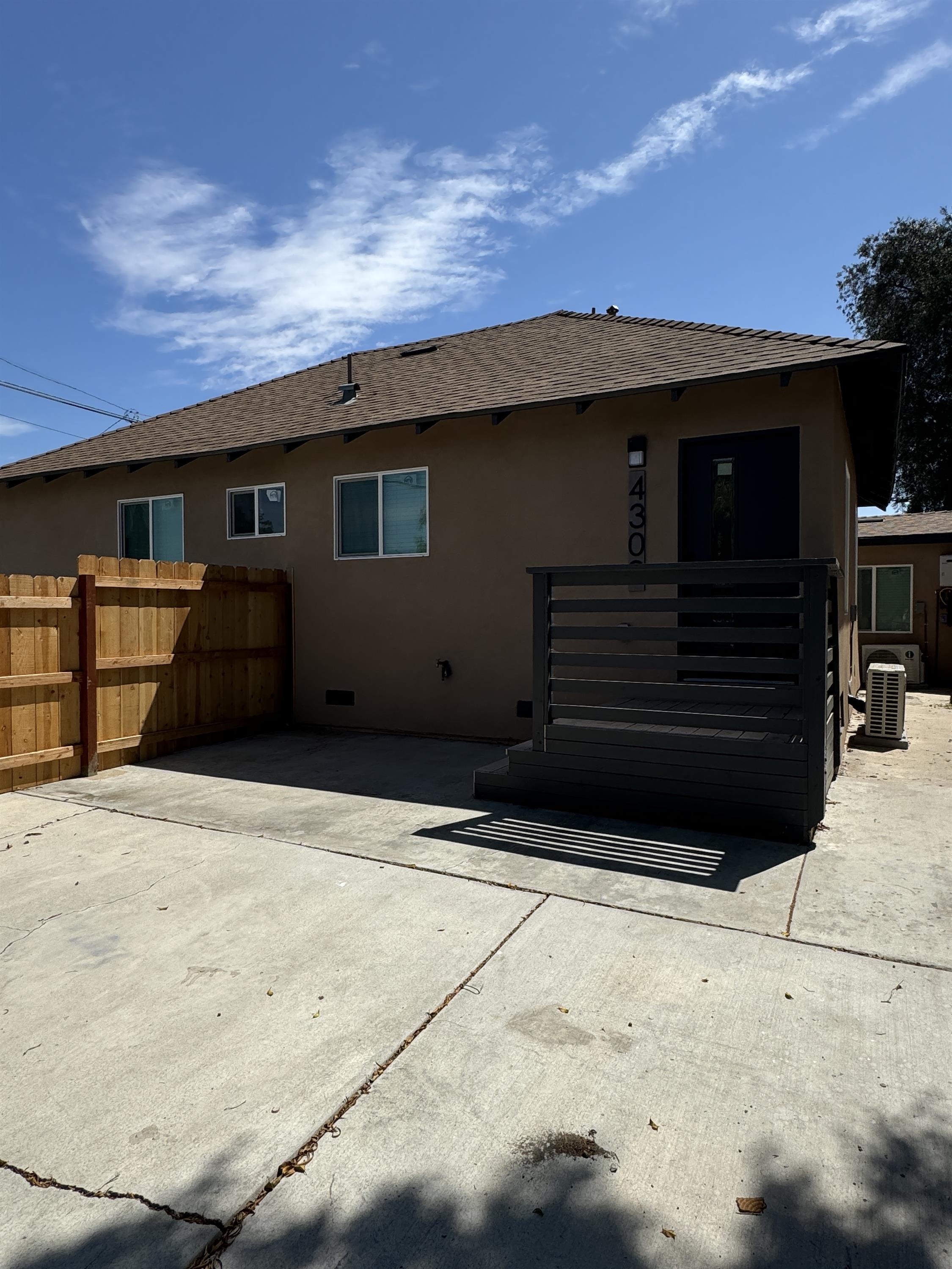 4309 Dwight Street