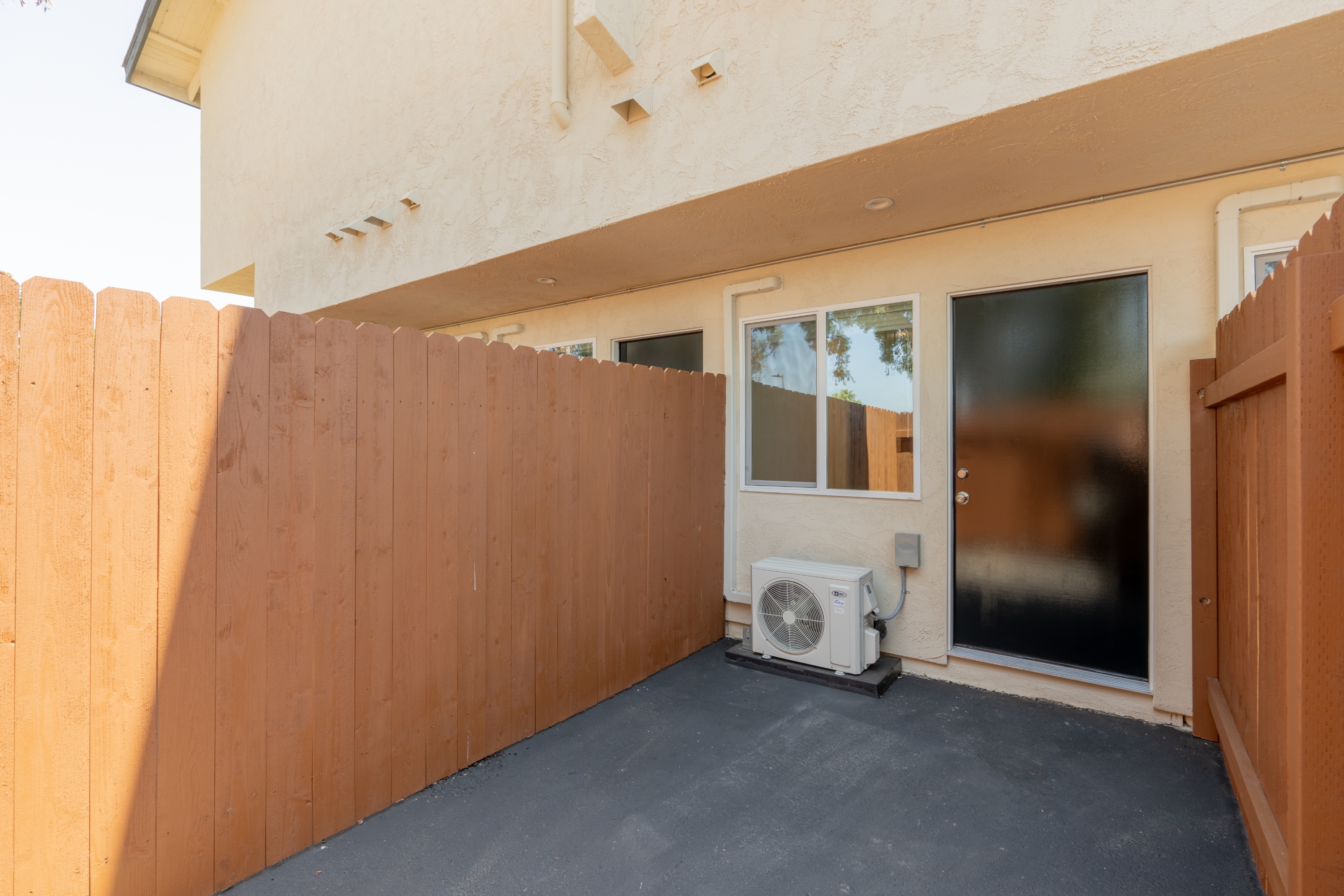 6646 Kelly Street - 9